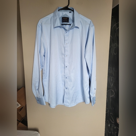 Flex Men's Light Blue Dress Shirt, Size Large - Picture 1 of 5